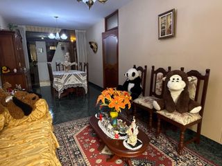 Foto 3 de VENTA CASA URB. SAN ISIDRO I ETAPA - TRUJILLO
