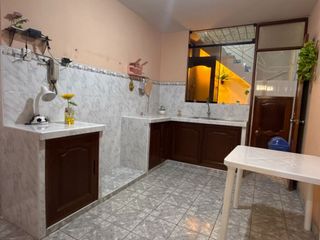 Foto 4 de VENTA CASA URB. SAN ISIDRO I ETAPA - TRUJILLO
