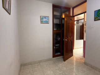 Foto 10 de VENTA CASA URB. SAN ISIDRO I ETAPA - TRUJILLO