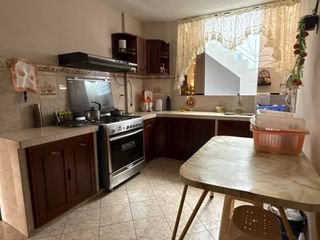 Foto 20 de VENTA CASA URB. SAN ISIDRO I ETAPA - TRUJILLO
