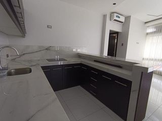 Foto 5 de SE RENTA DEPARTAMENTO EN EL CENTRO DE MACHALA