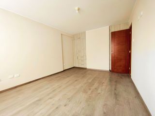 Foto 4 de Amplio departamento en Urb. Mercurio en Los Olivos