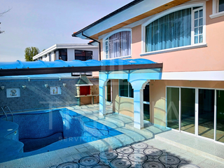 Foto 13 de Renta de Residencia con piscina en La Primavera - San Patricio, Cumbaya