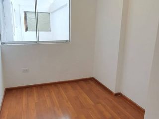 Foto 8 de Villa María del Triunfo Venta Departamento 75.65M2 $65,000 Calle Manco Inca 110 Piso 5 (Tarapacá). Urb. José Carlos Mariátegui.