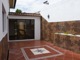 Foto 31 de Venta - Casa - Urbanización El Condado - Norte - Quito