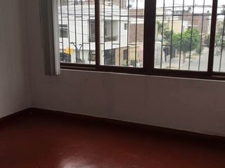 Foto 5 de CASA EN ALQUILER - SAN ISIDRO - ICA - A MEDIA CUADRA DE LA AV. SAN MARTIN - EX SUNAFIL