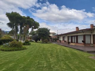 Foto 2 de HERMOSA QUINTA EN GUAYMARAL - 1 FANEGADA CON AMENITIES DE CLUB