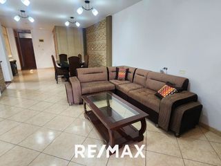 Foto 1 de SE ALQUILA DEPARTAMENTO AMOBLADO EN LOS OLIVOS - 130M²