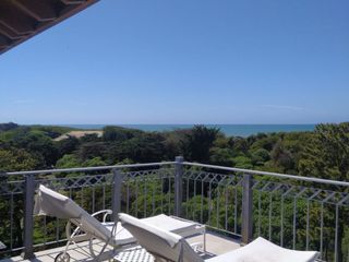 Foto 29 de VENTA - MAR DE LAS PAMPAS - EXCLUSIVO CHARLET ESTILO AMERICANO