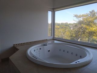 Foto 35 de VENTA - MAR DE LAS PAMPAS - EXCLUSIVO CHARLET ESTILO AMERICANO