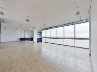 Foto 1 de Oficina en Arriendo en Santa Barbara Uzaque 702