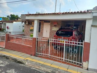 Foto 1 de ¡VENDO ESPECTACULAR CASA!