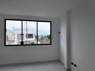 Foto 2 de casa de venta en manta zona sur fv