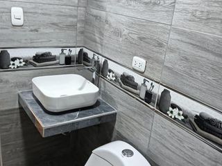 Foto 6 de Departamento a la  Venta en San Martin de Porres