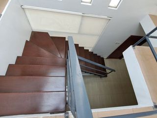 Foto 5 de casa de alquiler en manta ciudad del mar L/F