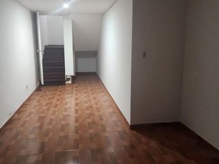 Foto 2 de LINDA CASA 260M2 CERCA AL JOCKEY EN SAN BORJA