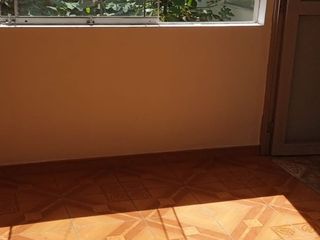 Foto 10 de ALQUILO AMPLIO E ILUMINADO DPTO 3 DORM 2DO PISO PROLG JPRADO ATE