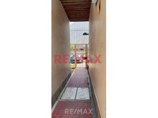 Foto 2 de Venta De Lindo Departamento En Condominio Golf Los Andes - Chosica