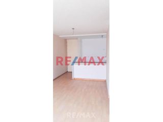 Foto 3 de Venta De Lindo Departamento En Condominio Golf Los Andes - Chosica