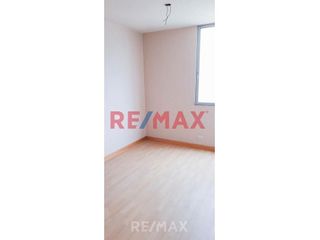 Foto 14 de Venta De Lindo Departamento En Condominio Golf Los Andes - Chosica