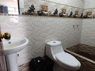 Foto 10 de Alquilo Local En Zona De Alto Tránsito - Ideal para Hostal/ Clínicas/ Oficinas
