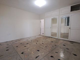 Foto 12 de departamento de arriendo en manta zona centro L/F
