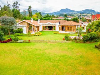 Foto 25 de En Venta Casa de Lujo en Cuenca en Challuabamba