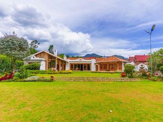 Foto 26 de En Venta Casa de Lujo en Cuenca en Challuabamba