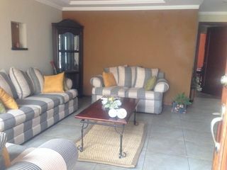 Foto 14 de Elegante villa en venta Urb. Privada sector residencial Gran Aki - Narancay