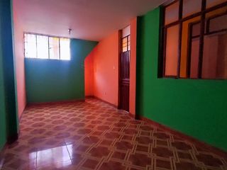 Foto 9 de VENTA DE CASA DE 3 PISOS EN VILLA HEROES DEL CENEPA - CONO SUR