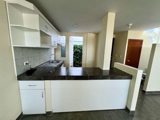 Foto 3 de EN RENTA CASA DÚPLEX VALLE DE LOS CHILLOS (A TRES MINUTOS DEL TUTY)