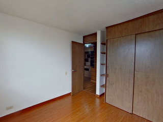 Foto 10 de Apartamento en Venta  Hayuelos  74m2, parqueadero cubierto $386.000.000 Documentos al día -Cel.: 321237----