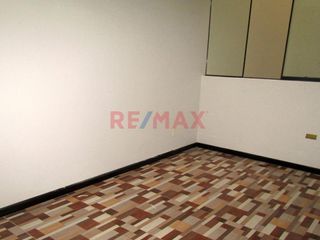 Foto 8 de Oportunidad Para Cerrar Este Mes! Se Vende Amplio Departamento Con Las 3 B En Las Terrazas De Villa, Frente A Los Pantanos De Villa.