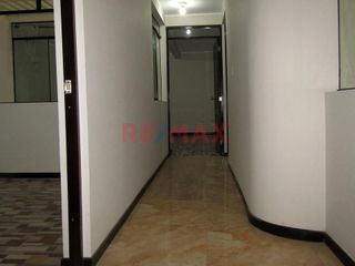 Foto 13 de Oportunidad Para Cerrar Este Mes! Se Vende Amplio Departamento Con Las 3 B En Las Terrazas De Villa, Frente A Los Pantanos De Villa.