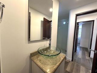 Foto 5 de ARRIENDO PH SANTA BARBARA 178 M2+170 TERRAZA