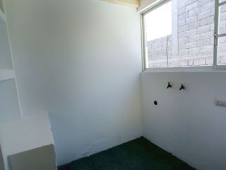 Foto 8 de Casa de alquiler Mitad del Mundo, Kartodromo, zona residenciall