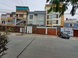 Foto 2 de OCASION VENDO DPTO. TRIPLEX + AIRES + ESTACIONAMIENTO SAN ROQUE SURCO