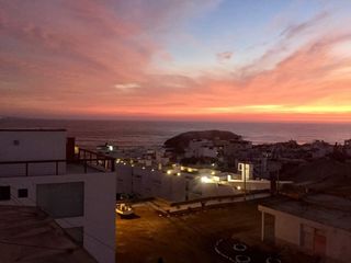Foto 6 de Venta De Departamento Con Piscina En Punta Hermosa