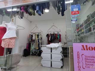 Foto 8 de VENDO STANDS _ PRIMER PISO- AV. PRIMAVERA