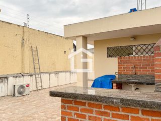 Foto 19 de Casa en Alquiler de 4 habitaciones en las Crucitas, Machala