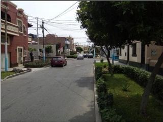 Foto 1 de VENTA CASA CALLAO PARA INVERSIONISTAS CONSTRUCTORES FAMILIA NUMEROSA