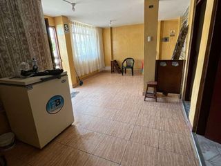 Foto 2 de Venta De Casa En Av. Eucaliptos - Urb. El Bosque - Paramonga