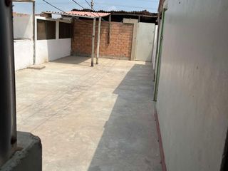Foto 15 de Venta De Casa En Av. Eucaliptos - Urb. El Bosque - Paramonga