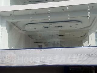 Foto 6 de Local Comercial en Flores de Villa