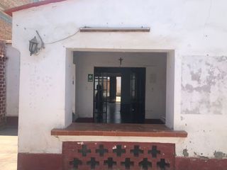 Foto 2 de OCASION!! Casa como Terreno en Av. Víctor Larco Herrera-Buenos Aires-Trujillo