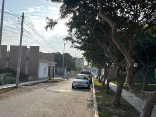 Foto 3 de TERRENO FRENTE A PARQUE EN VILLA LOS CONTADORES – TRUJILLO
