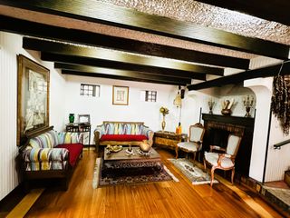 Foto 3 de VENDO CASA ESQUINERA EN L CAROLINA -RECODO DEL COUNTRY 138.52