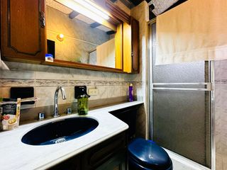 Foto 17 de VENDO CASA ESQUINERA EN L CAROLINA -RECODO DEL COUNTRY 138.52