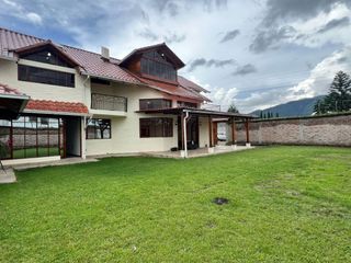 Foto 6 de ¡Renta casa independiente con amplio terreno en San Gabriel, Valle de Los Chillos!