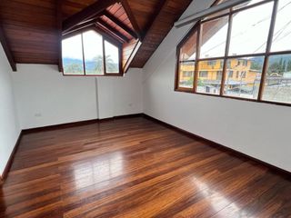 Foto 20 de ¡Renta casa independiente con amplio terreno en San Gabriel, Valle de Los Chillos!